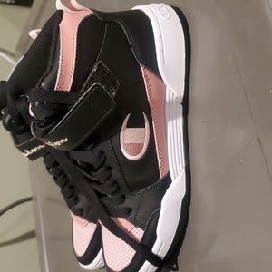 Womens Sneakers